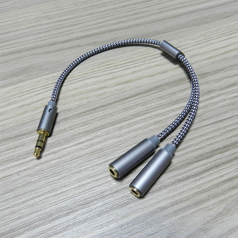 1 قطعة 3.5 مللي متر مقسم صوت Y - مراجعة Earphone Splitter Jack وسعره